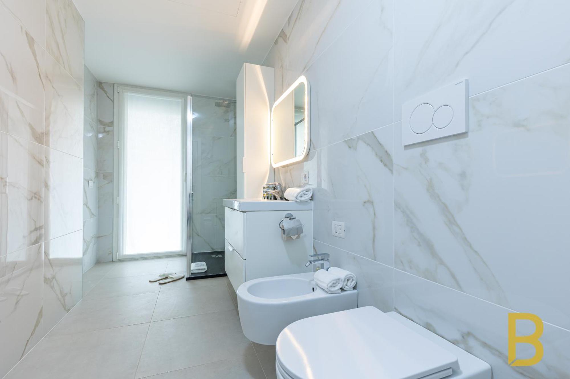 Beplace Apartments In Chinatown มิลาน ภายนอก รูปภาพ